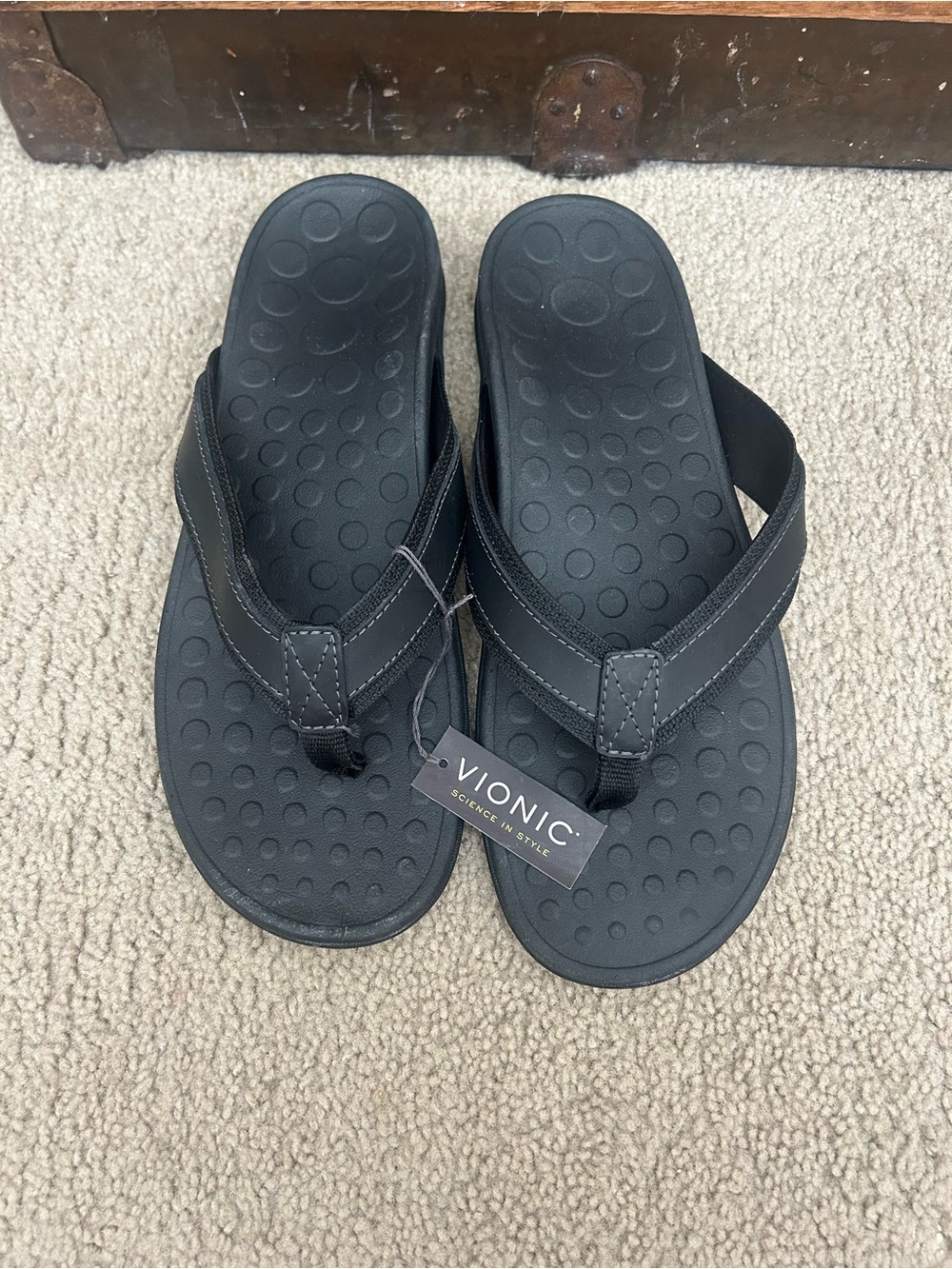 Vionic Men’s Black Comfort Orthotic Flip Flops